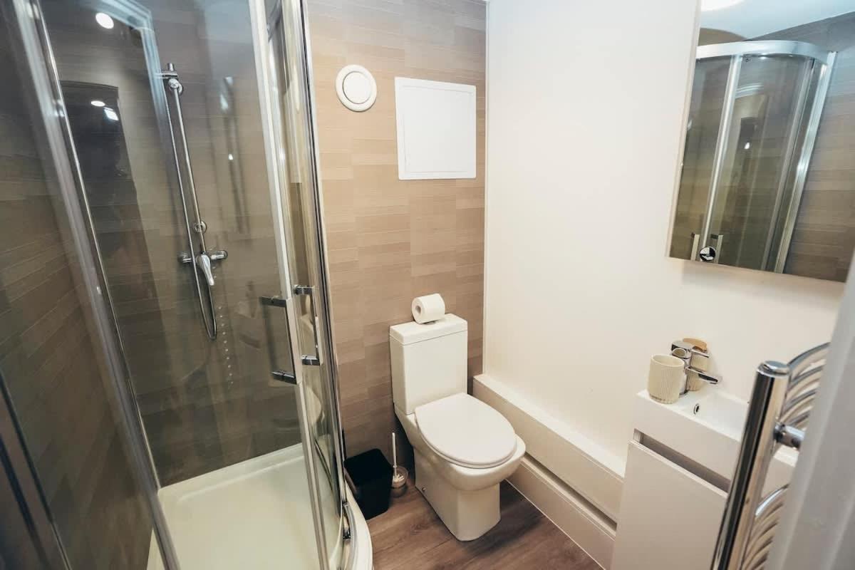 1Br City Centre Apt, Self Check In, Wifi, By Derbnb Sheffield Buitenkant foto