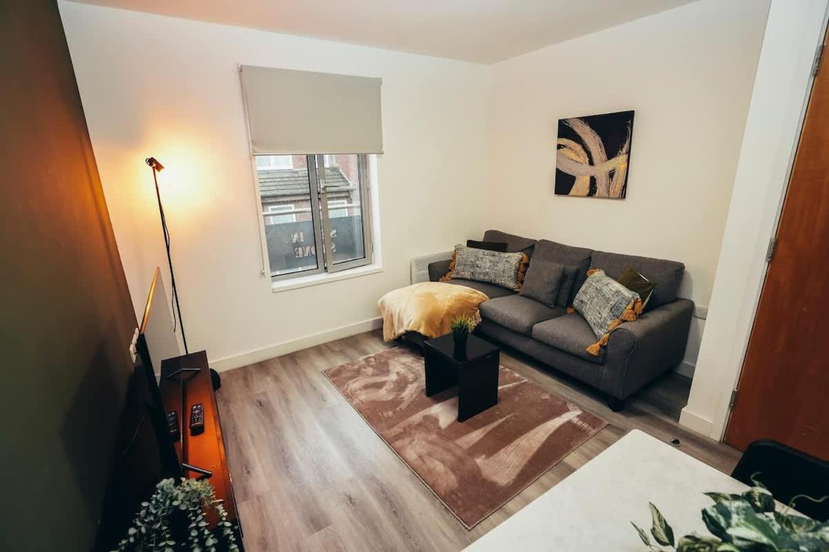 1Br City Centre Apt, Self Check In, Wifi, By Derbnb Sheffield Buitenkant foto